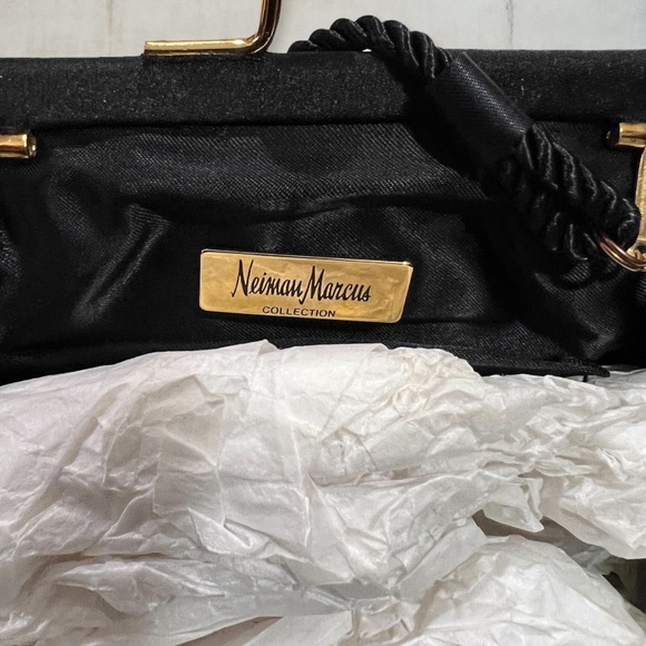 NEIMAN MARCUS Evening Black Silky Satin Crossbody Clutch Bag - Picture 4 of 4